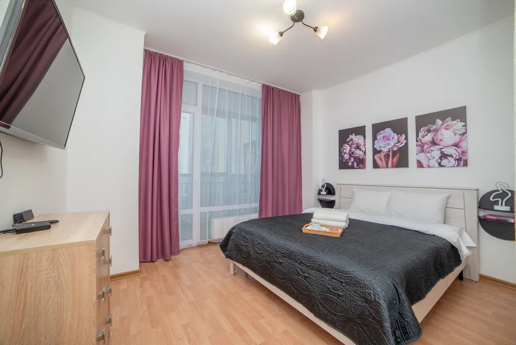 Бордовый закат в Чемпион-парк