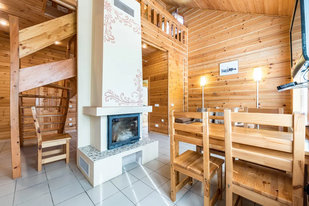 Коттедж Коттедж Уютный таунхаус с камином — Беличье