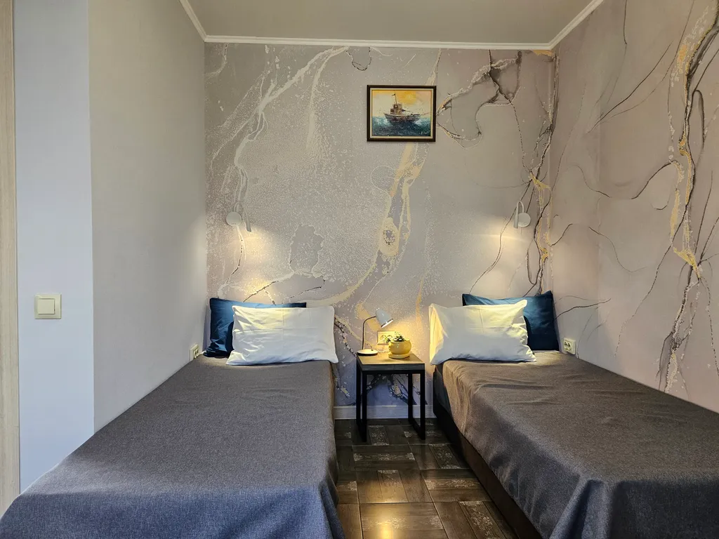 Уютный дом с современным интерьером в Таганроге со своим двором!