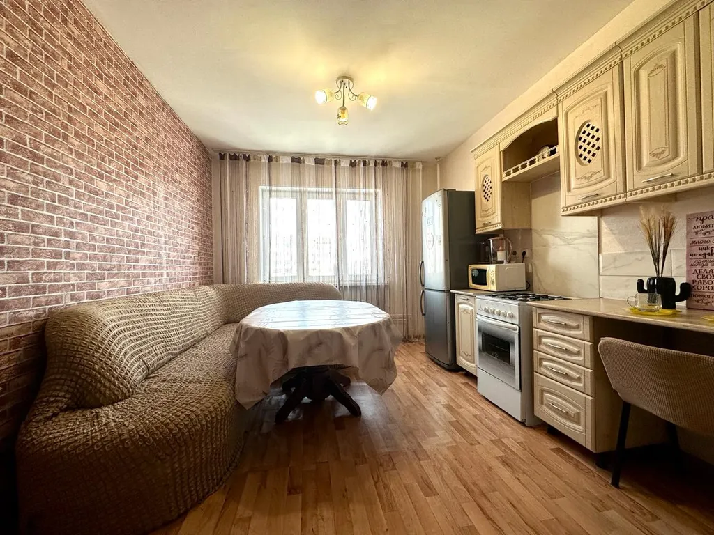 2-комнатная на Энтузиастов