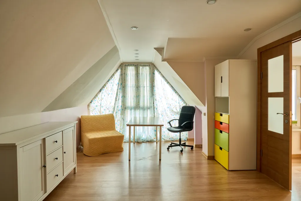 Дом с баней в 4 километрах от Санкт-Петербурга