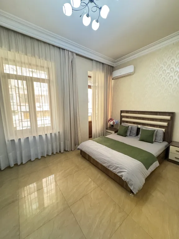 Уютная трёхкомнатная квартира в самом центре Еревана