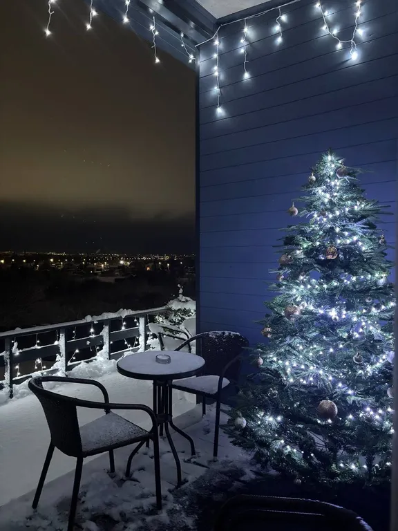 Дом с видом на город