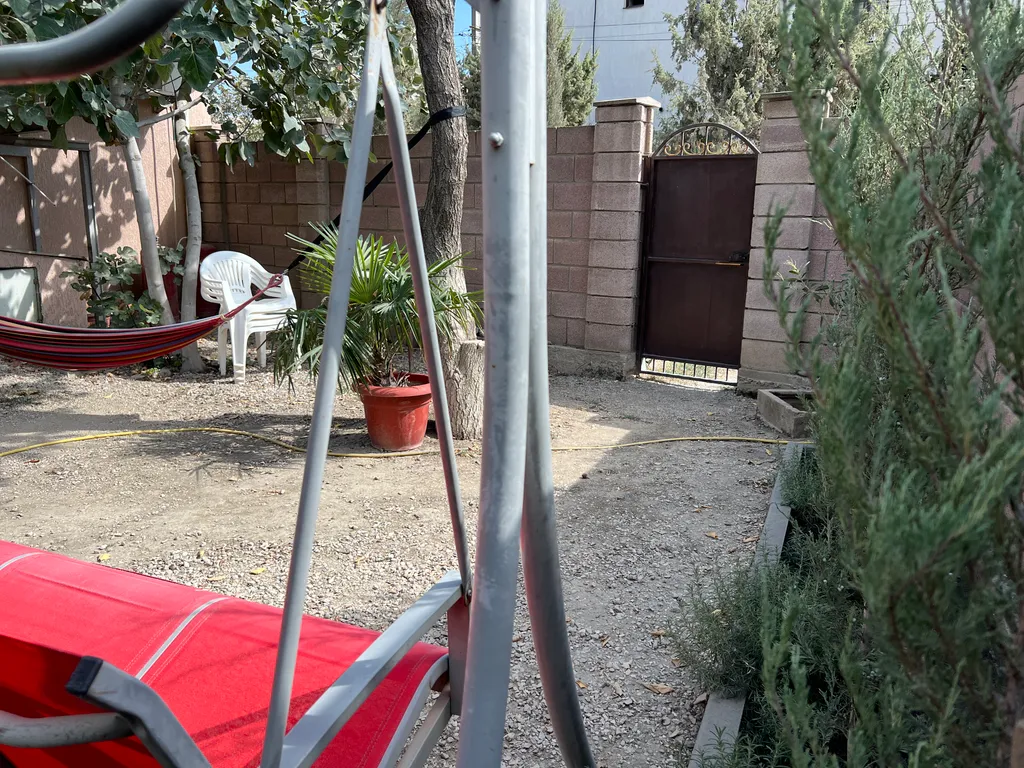 Двухкомнатный дом с кухней на 2 этаже