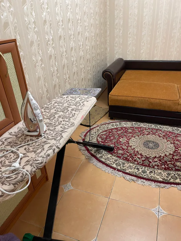 Часть дома с отдельным входом в 3 минутах от моря для большой компании