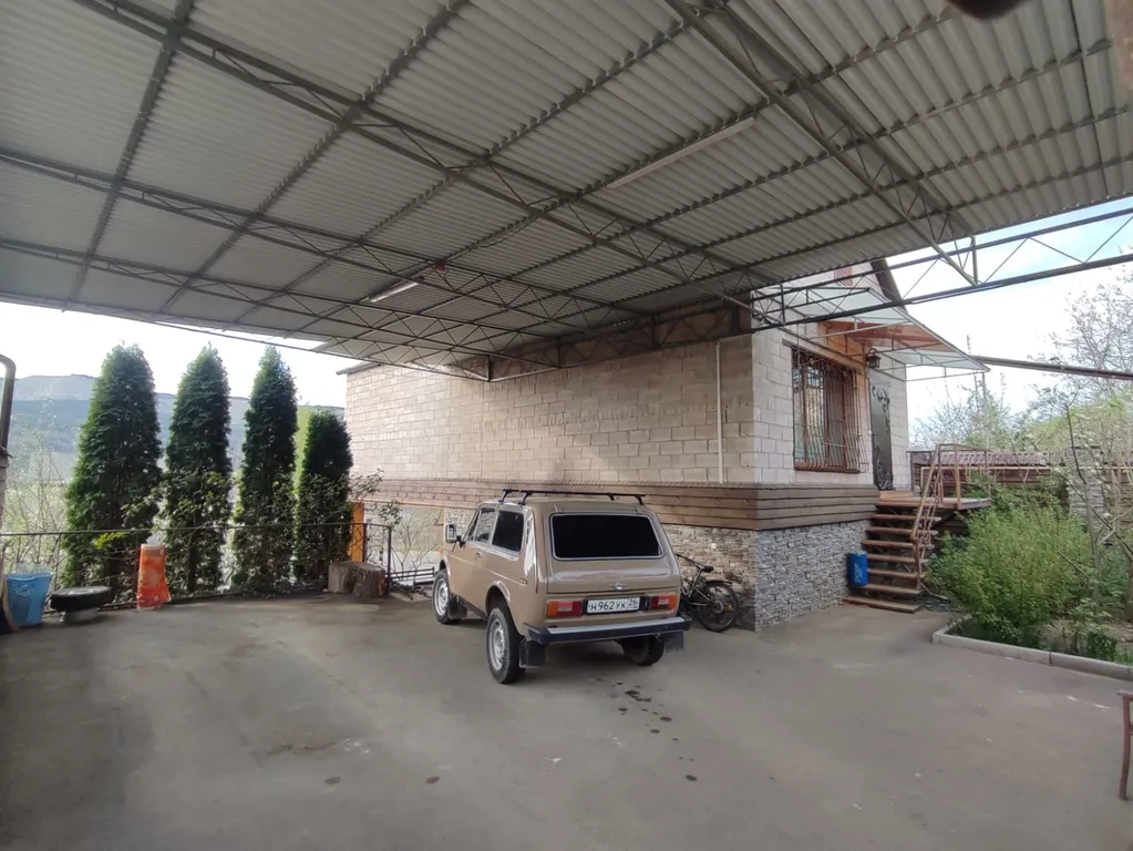 Коттедж Уютный дом расположен в экологически чистом районе города — Кисловодск