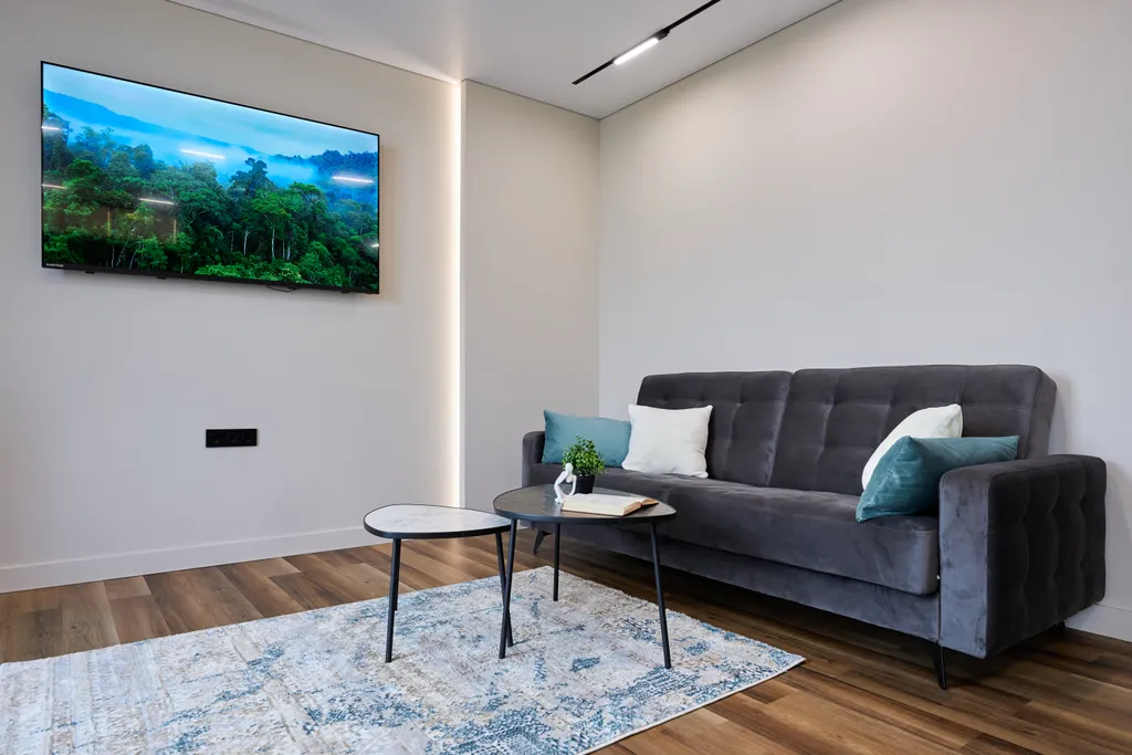 Дизайнерская евродвушка в самом центре