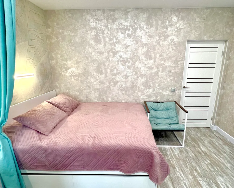 Бирюзовая квартира