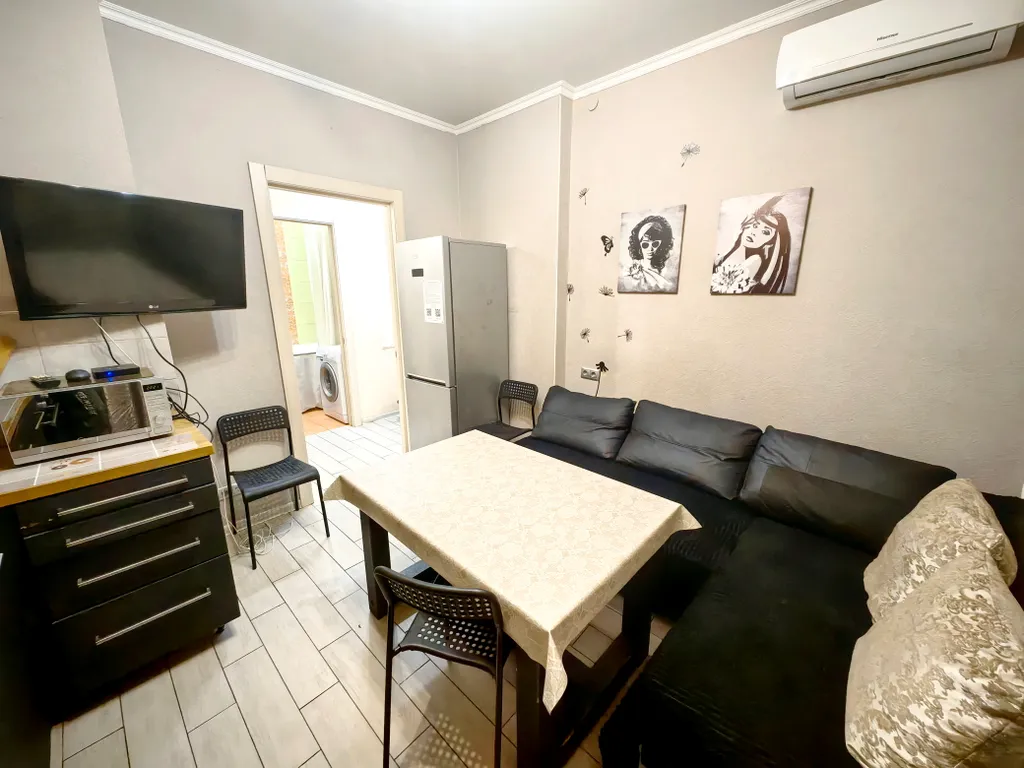 Двушка Красивые Глаза