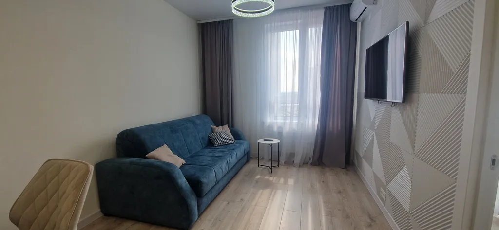 Уютная квартира у пруда