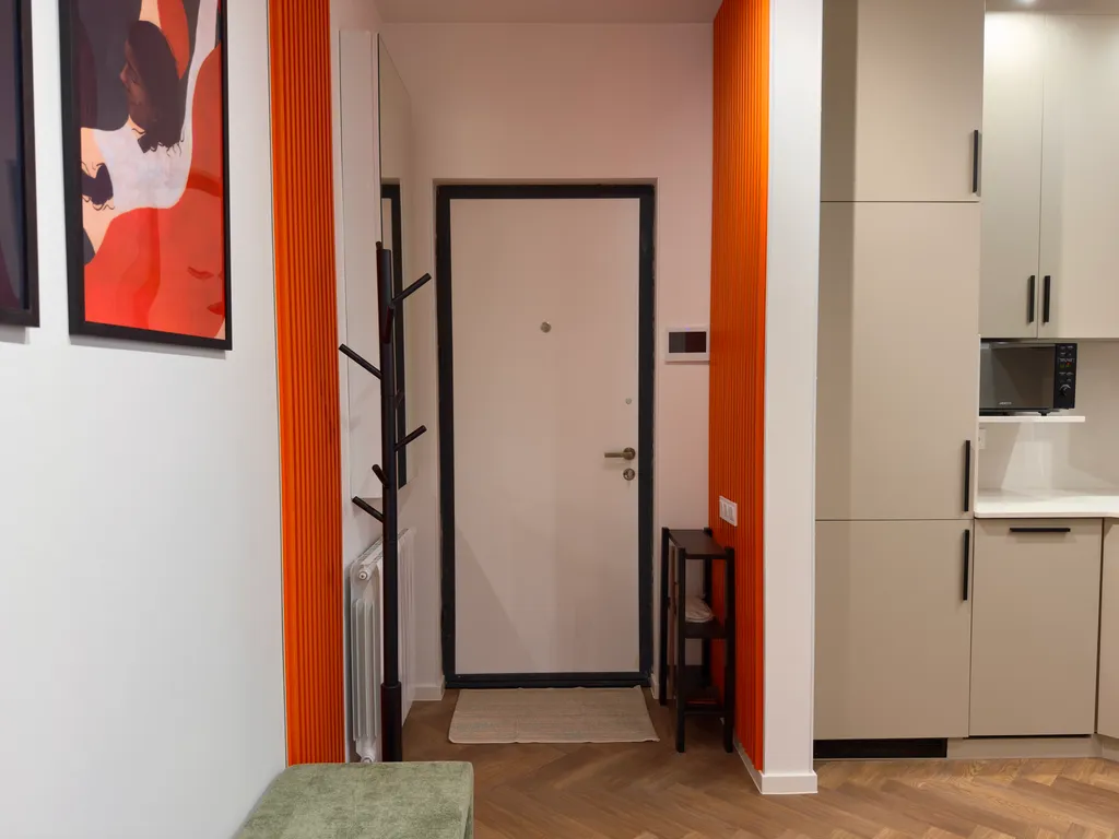 Persimmon, europe square - historic city center