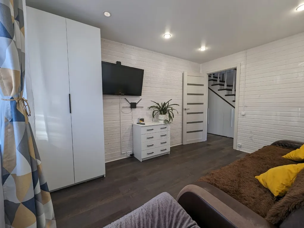 Новый и экологичный дом с бассейном у моря