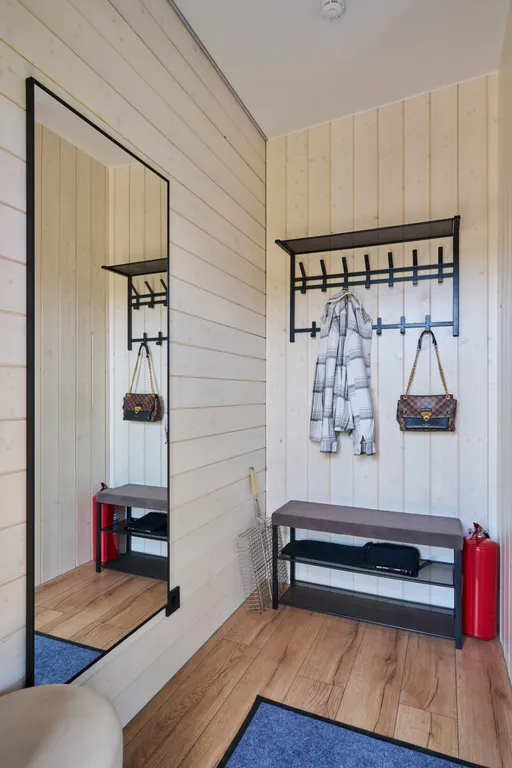 Коттедж Домик у реки в окружении сосен с камином, сауной и чаном — Семеновское