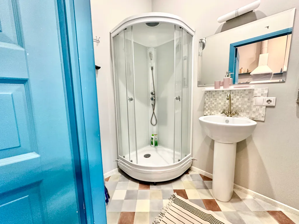 Студия в самом центре