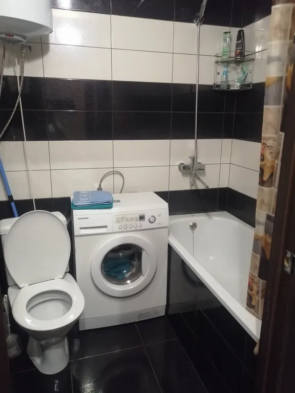 Уютная студия рядом с центральным рынком и педагогическим институтом