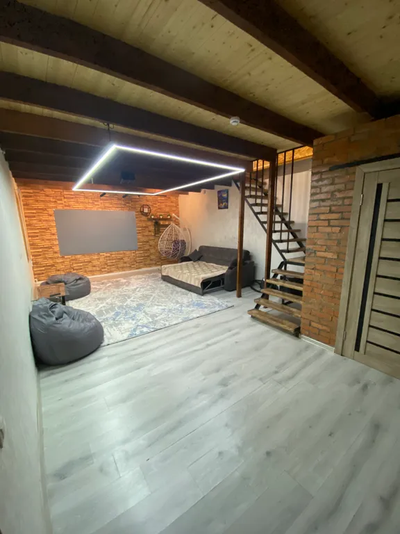 Дом с видом на горы