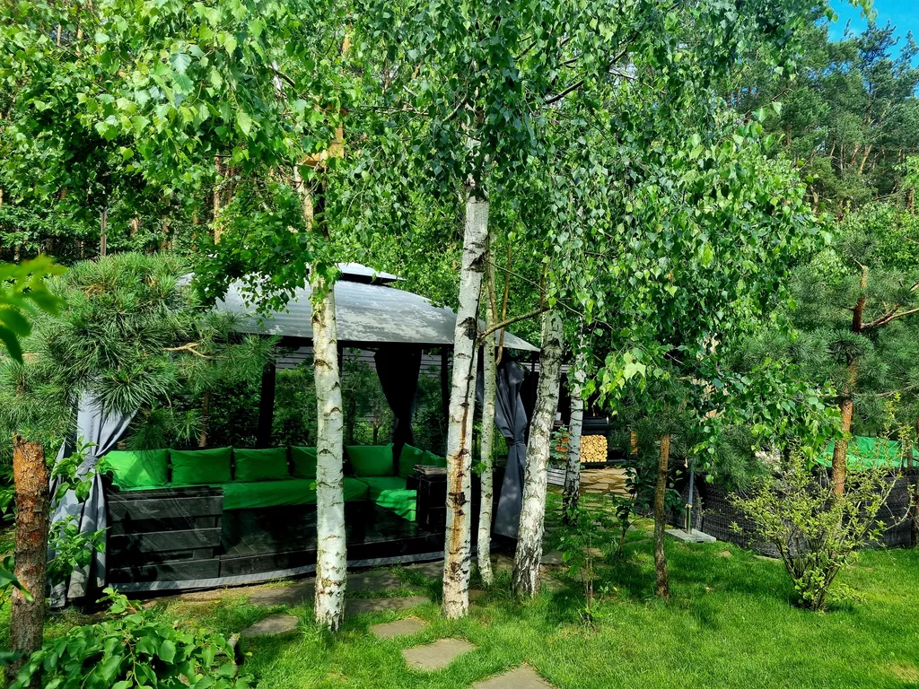 Brest dream garden. Атмосферный гестхаус с шикарным видом на лес