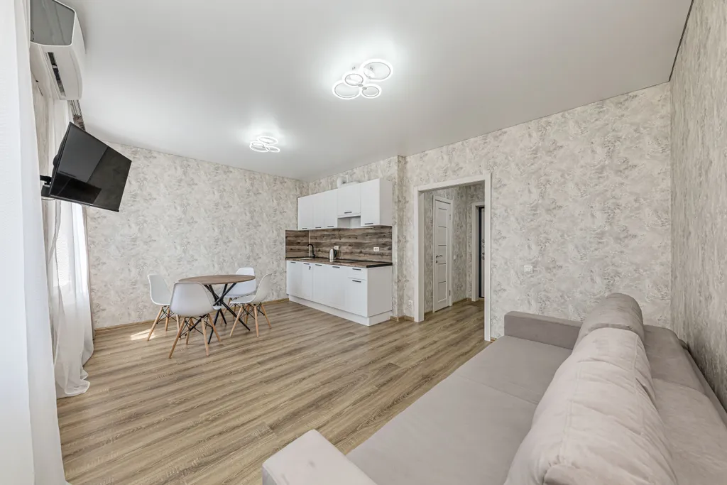 Красива студия с кондиционером