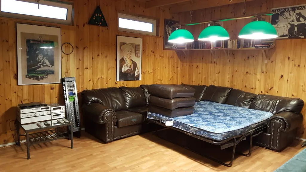 Коттедж с баней и джакузи для семейного отдыха