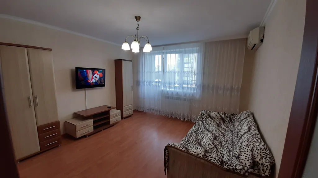 Квартира 1-комнатная Квартира — Евпатория