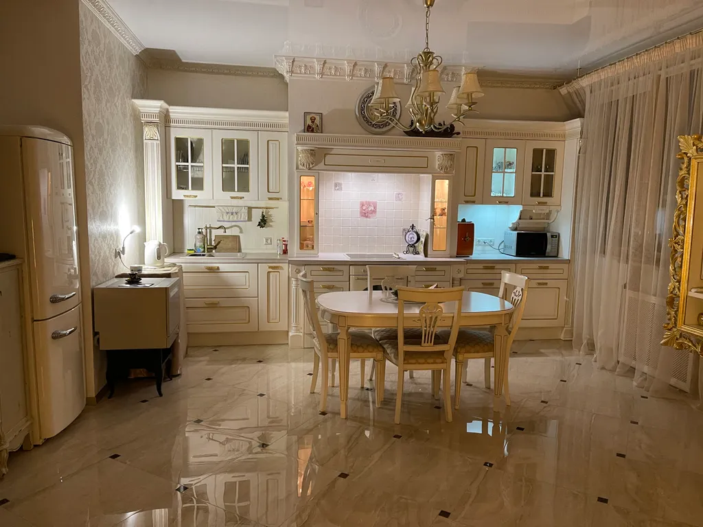 Квартира Красивая, уютная студия с видом на Волгу и набережную — аренда посуточно в Волгоград