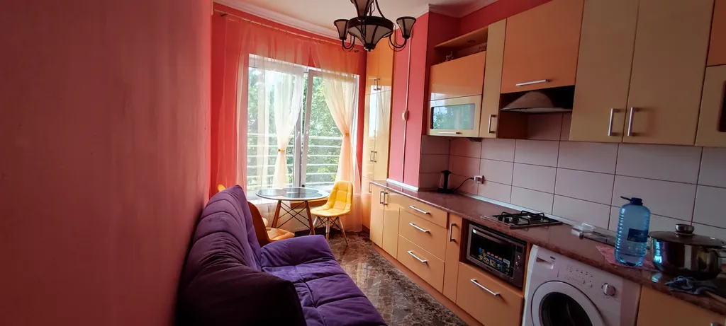 Все окна на море