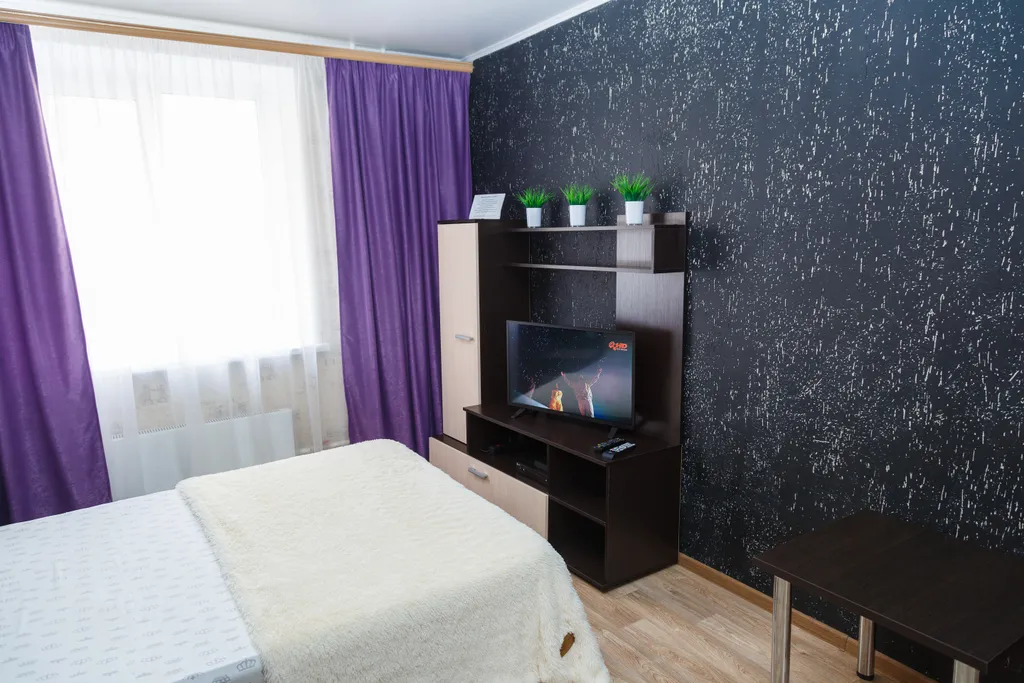 Однокомнатная квартира рядом с ФОК — аренда посуточно в Балашов