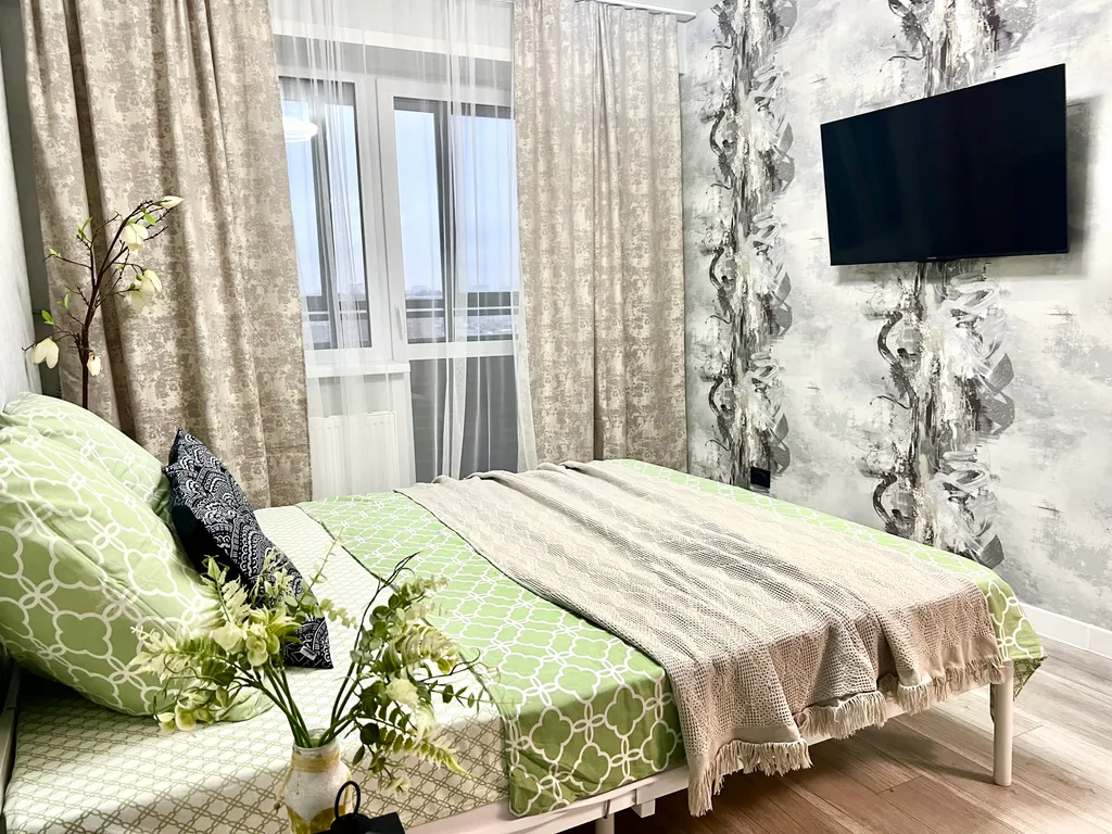 Уютная квартира с шикарным видом — аренда посуточно в Ижевск