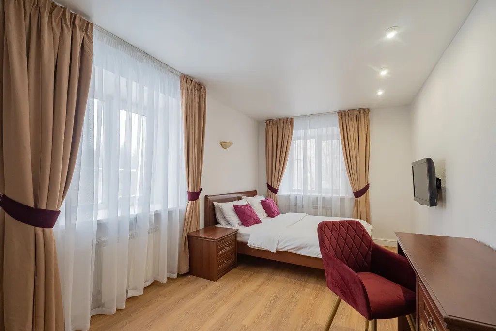 Двухкомнатная квартира с большой ванной в самом центре