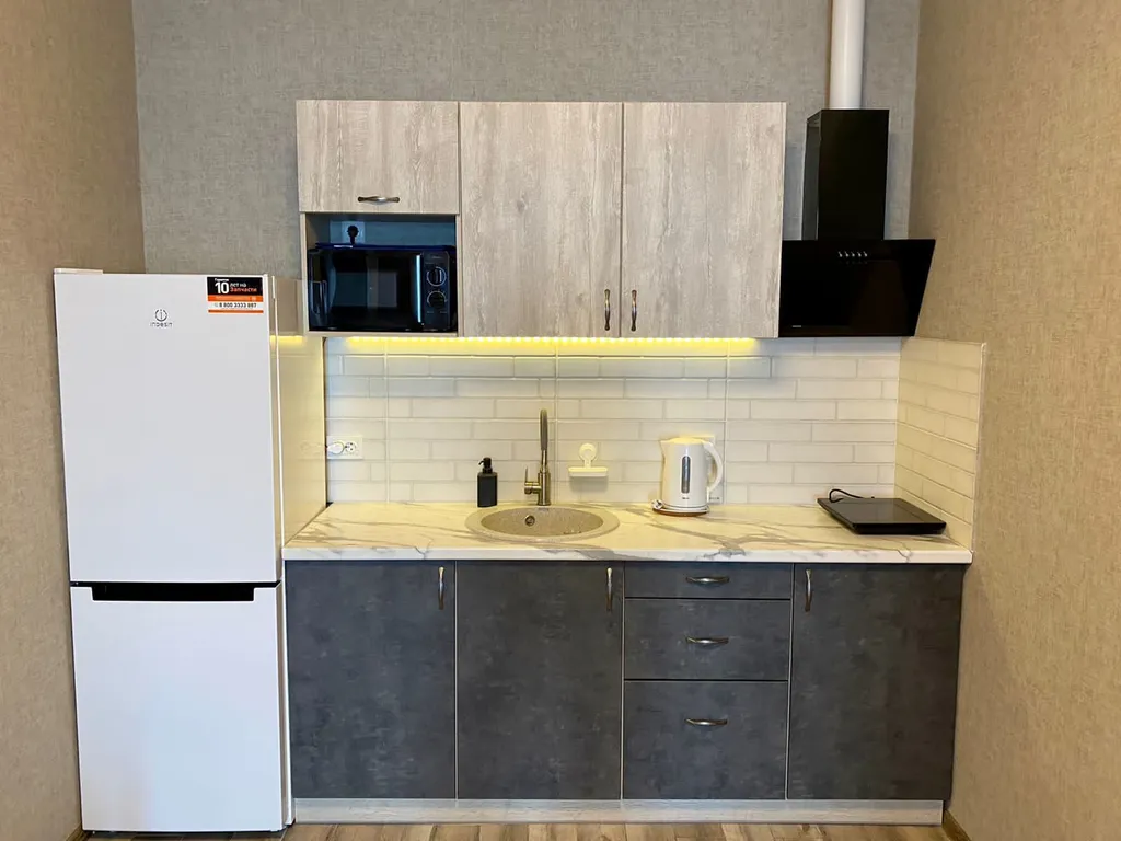 Светлая студия возле моря