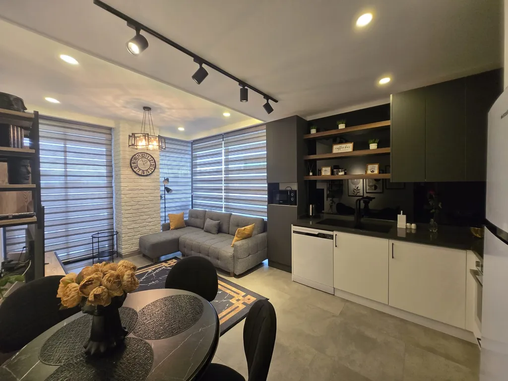 Видовая квартира в 150 метрах от моря