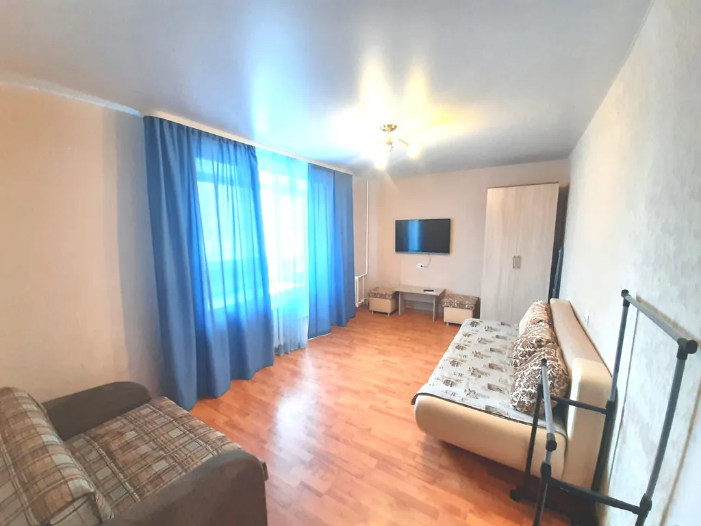 2-комнатная квартира возле набережной — аренда посуточно в Краснокамск