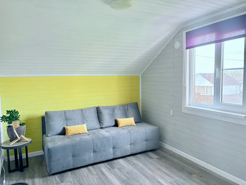 Коттедж Коттедж для семьи на море — Кучугуры