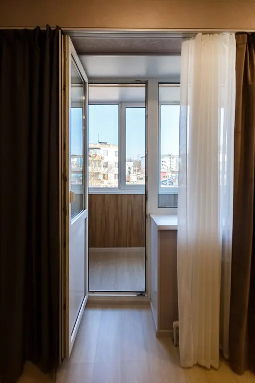 Просторная, светлая студия в центре города