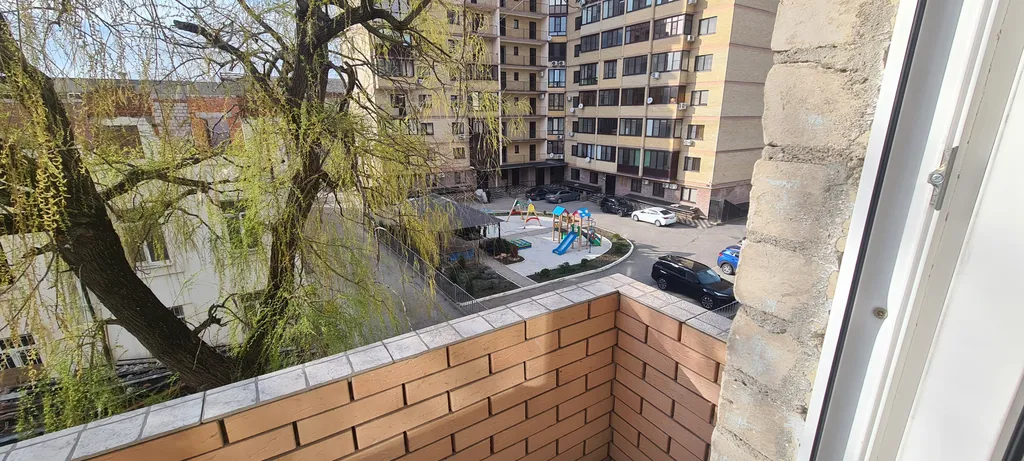 Уютная двухкомнатная квартира в спальном районе