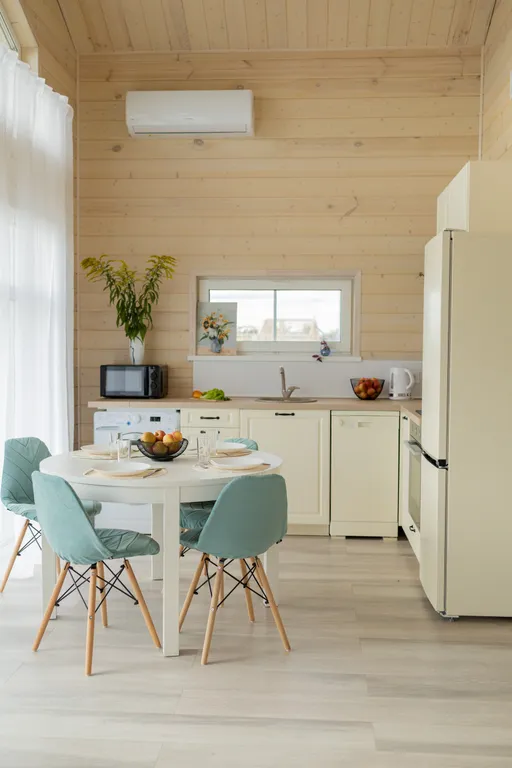 Солнечный дом с чил-зоной наверху