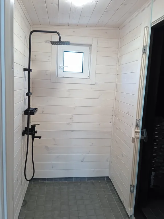 Коттедж с баней