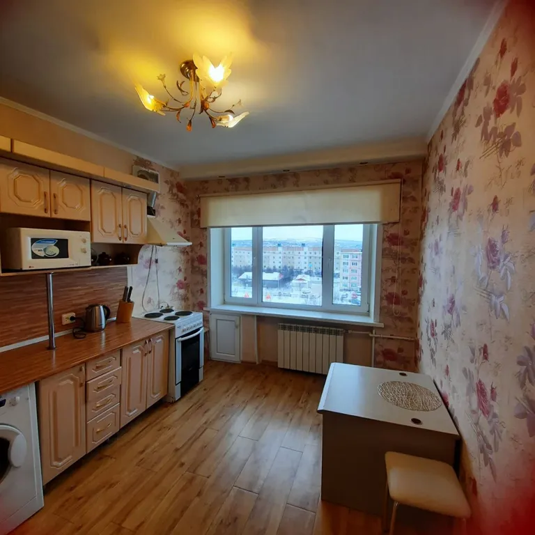 Квартира с мебелью и бытовой техникой