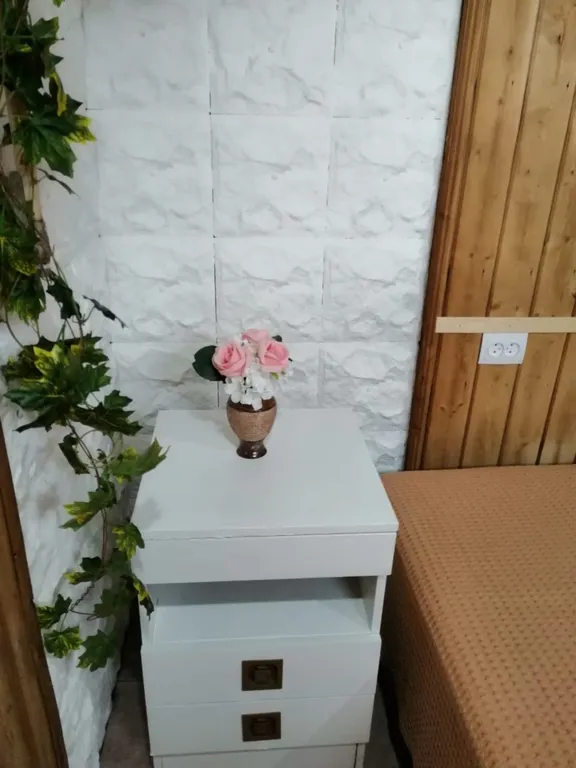 Жилой деревянный двухэтажный дом