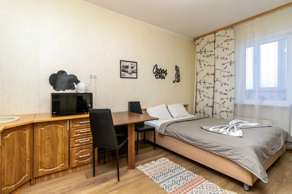 Уютная квартира студия — аренда посуточно в Сургут