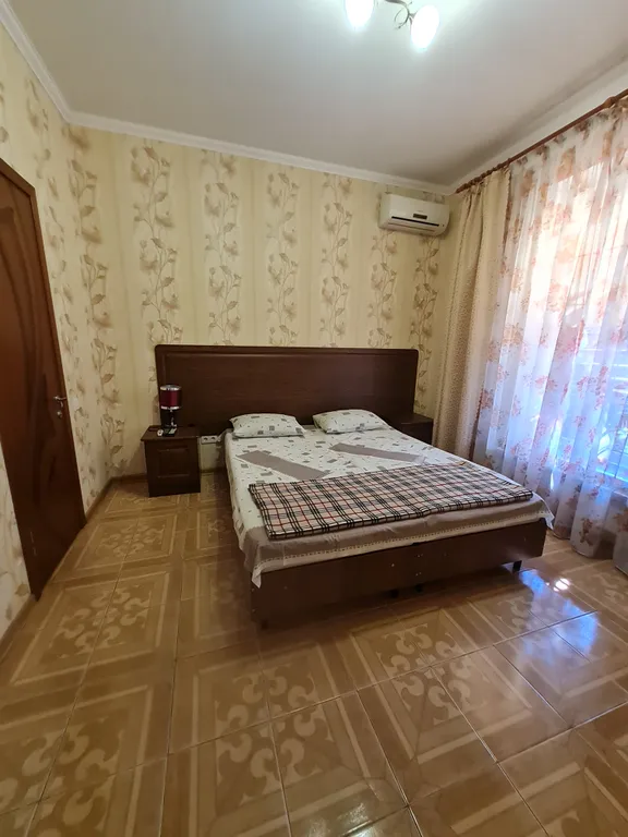 Коттедж Часть дома с отдельным входом — аренда посуточно в Витязево