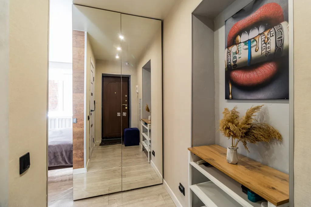 Уютная и светлая студия рядом с центром-идеально для отдыха и работы.