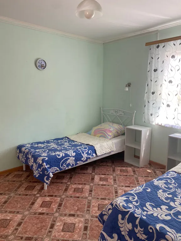 Коттедж для семьи — аренда посуточно в Должанская