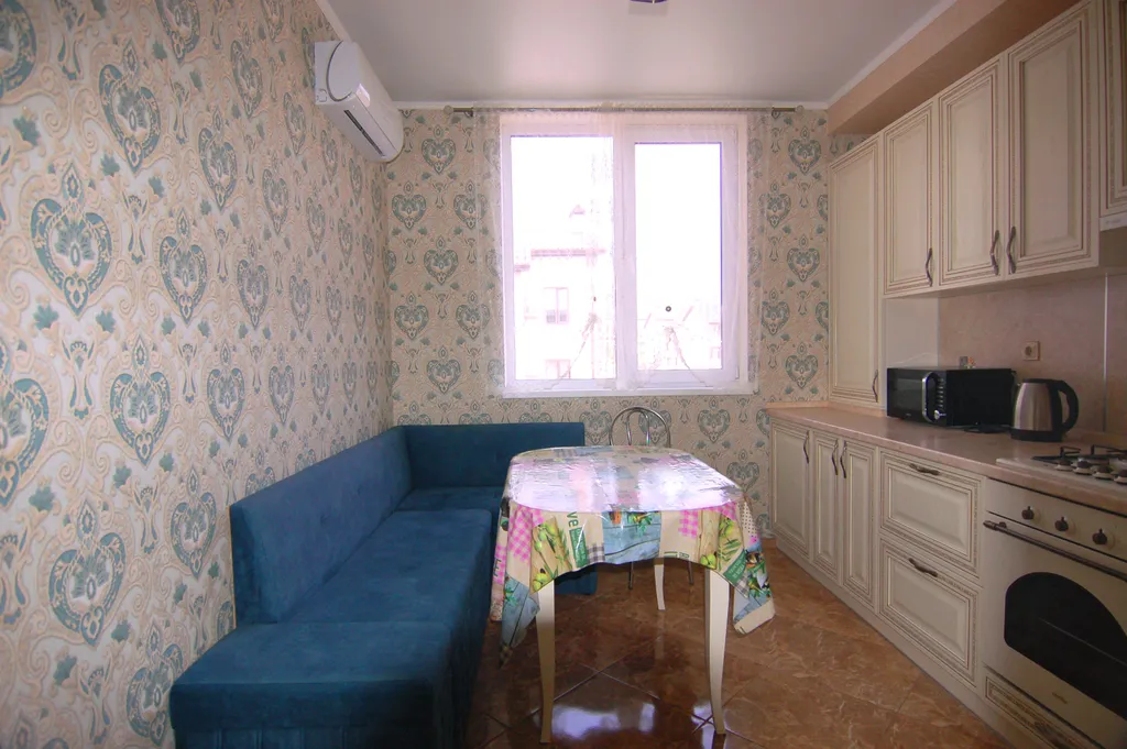 Приятная квартира с видом на море