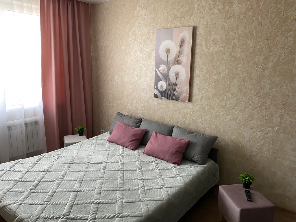 Квартира Большая двухкомнатная квартира в Советском районе — Красноярск