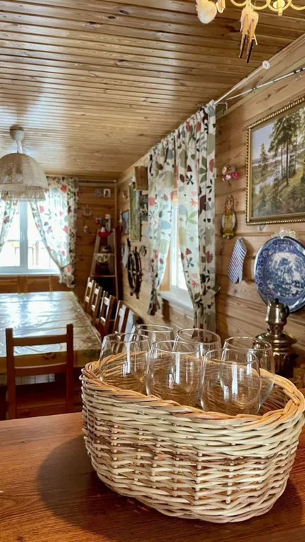 Домик на берегу Оки в сельской усадьбе Варежка