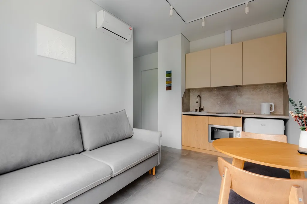 1-е апартаменты с видом на горы и бассейном