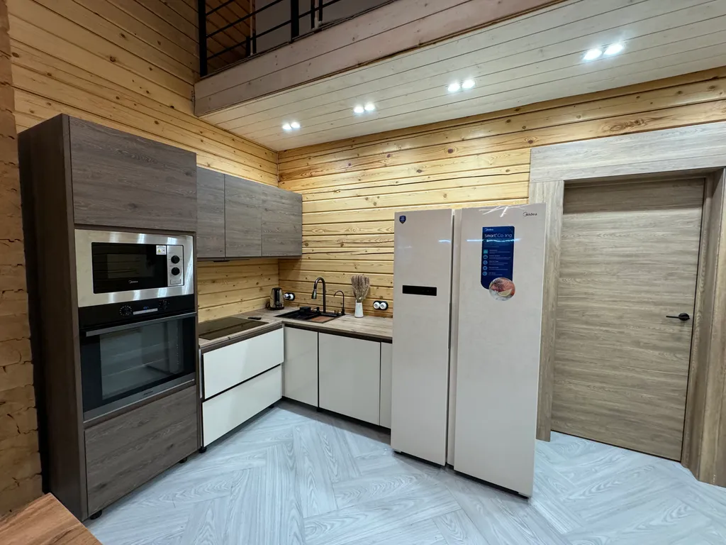 Коттедж в окружении леса десять минут на машине до южного склона