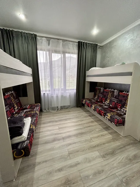 Дом в горах с теплым бассейном