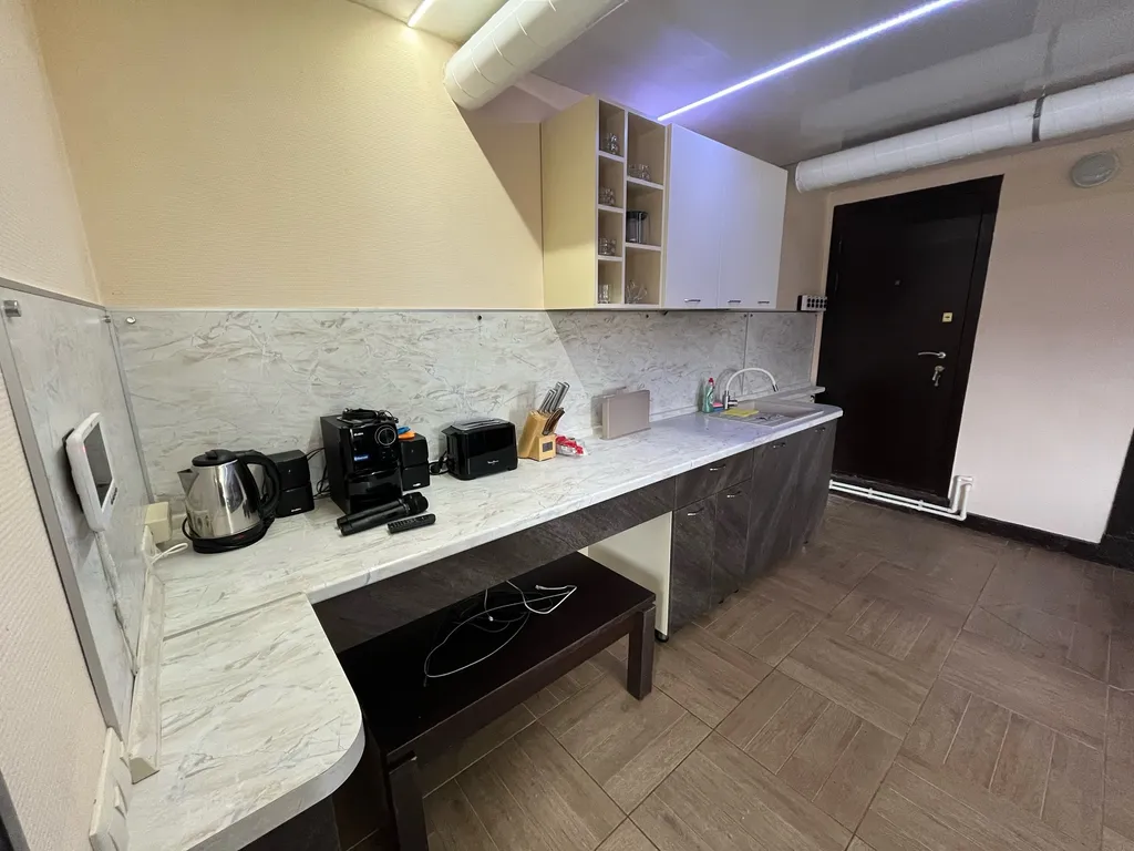 Дом с бассейном